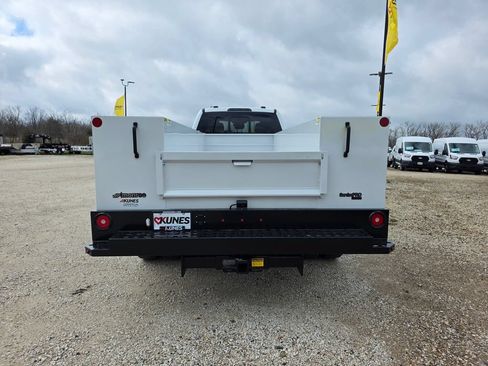 New 2026 Ford F550 4x4 Supercab Super Duty image 8