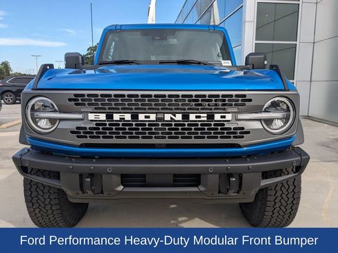 New 2025 Ford Bronco Badlands image 8