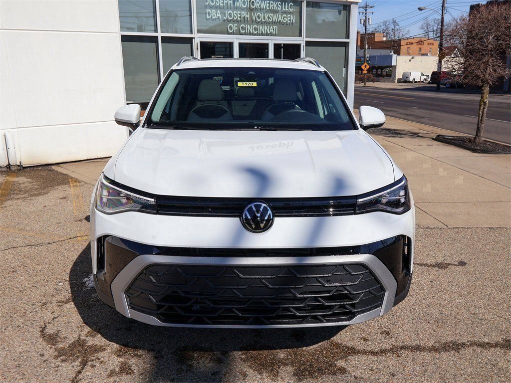 New 2026 Volkswagen Taos SE AWD/4WD image 8