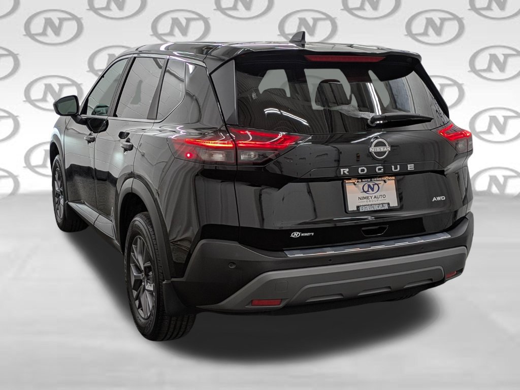 Used 2023 Nissan Rogue S AWD/4WD image 13