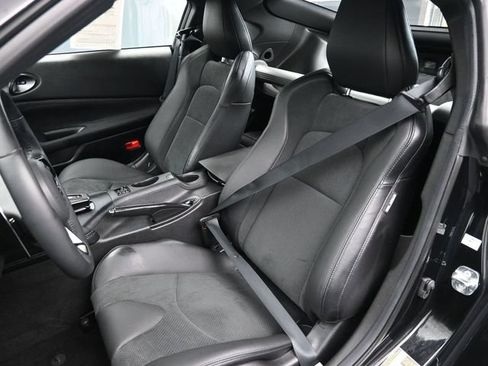 Used 2024 Nissan Z Performance w/ Floor Mat Package RWD image 13