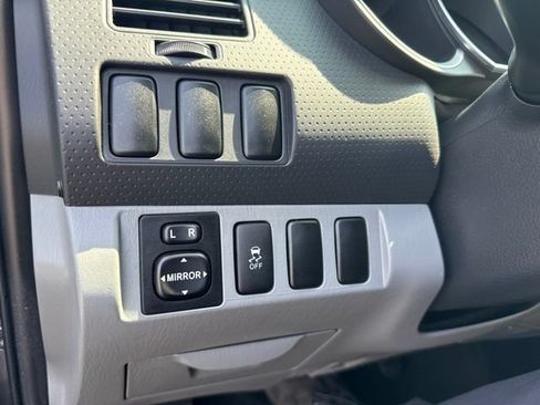 Used 2012 Toyota Tacoma PreRunner w/ Convenience Pkg RWD image 24