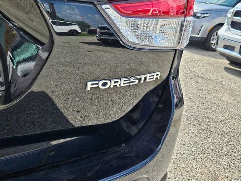 Used 2024 Subaru Forester Premium AWD/4WD image 9