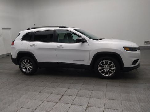 Used 2022 Jeep Cherokee Latitude Lux FWD image 11