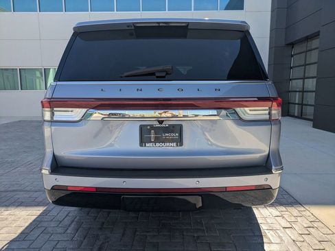 Certified 2022 Lincoln Navigator Black Label AWD/4WD image 6