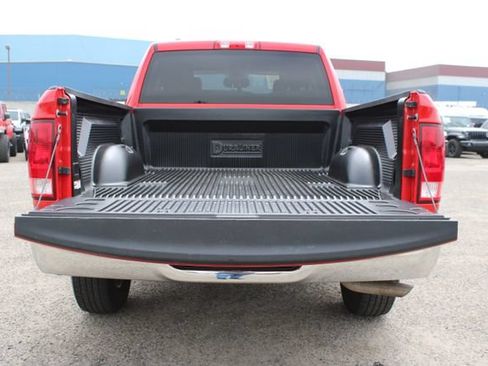 Used 2024 RAM 1500 Classic SLT AWD/4WD image 9