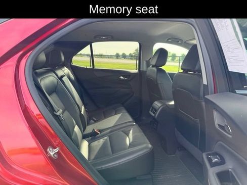 Used 2024 Chevrolet Equinox Premier AWD/4WD image 10