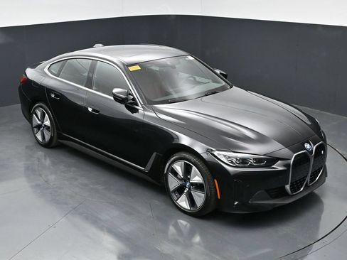 Used 2023 BMW i4 eDrive35 w/ Premium Package RWD image 29