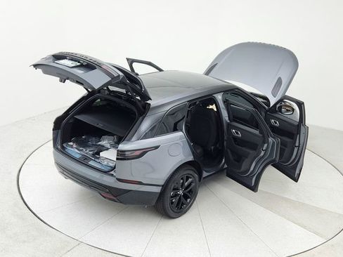 Used 2025 Land Rover Range Rover Velar Dynamic SE image 16