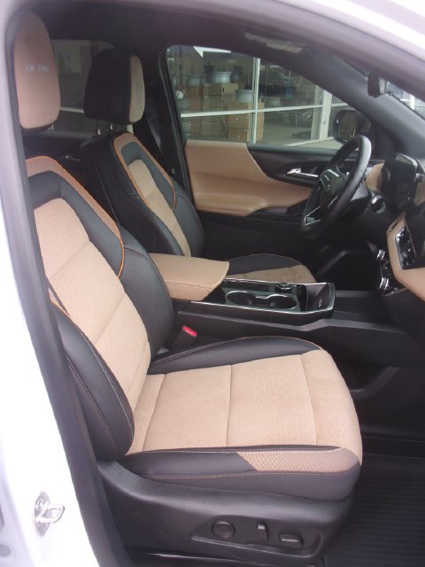 Used 2026 Chevrolet Equinox ACTIV w/ Convenience Package III AWD/4WD image 33