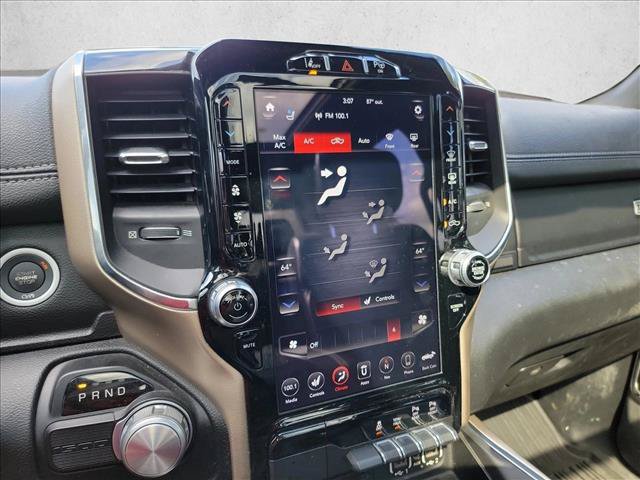 Used 2019 RAM 1500 Laramie RWD image 15