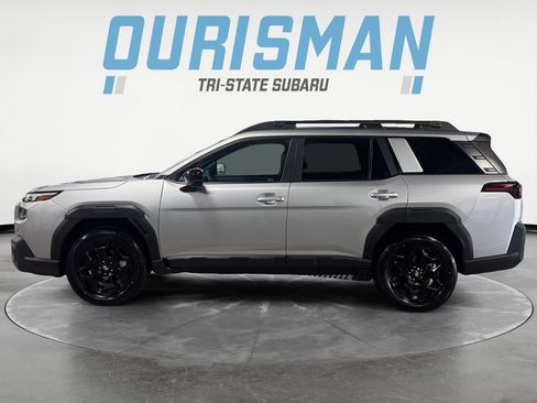 Used 2026 Subaru Outback Limited AWD/4WD image 3