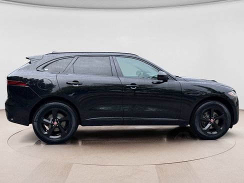 Used 2023 Jaguar F-PACE S AWD/4WD image 6