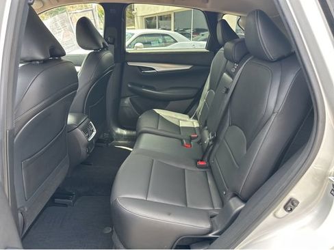 Used 2020 INFINITI QX50 Luxe FWD image 17