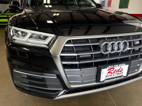 Used 2020 Audi Q5 2.0T Premium Plus AWD/4WD image 21