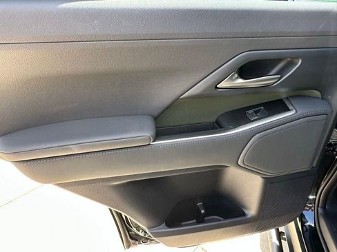 Used 2024 Lexus GX 550 image 24