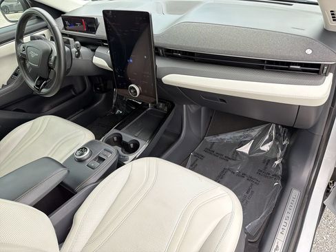 Certified 2023 Ford Mustang Mach-E Premium AWD/4WD image 11