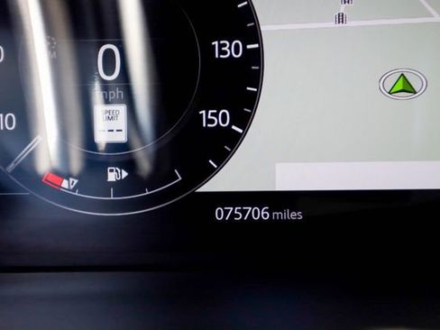 Used 2019 Land Rover Range Rover Sport HSE Dynamic image 6