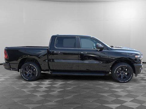 New 2026 RAM 1500 Express AWD/4WD image 9