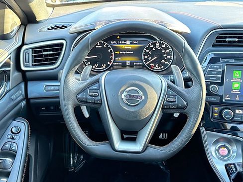 Used 2022 Nissan Maxima SR w/ Sport Mat Group image 23