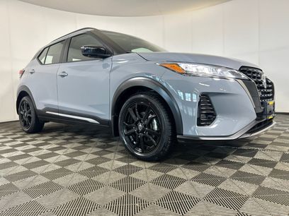 Used 2023 Nissan Kicks SR