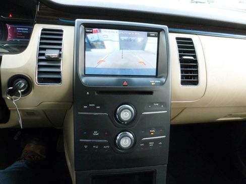 Used 2013 Ford Flex SEL image 15