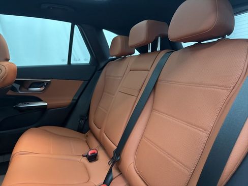 New 2026 Mercedes-Benz GLC 300 GLC 300 image 19