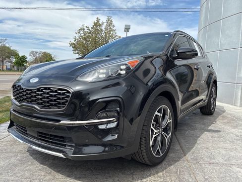 Used 2022 Kia Sportage SX w/ Paint Protection Package FWD image 3