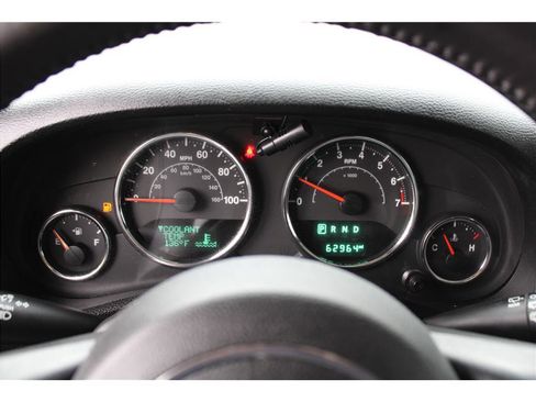 Used 2017 Jeep Wrangler Unlimited Sport w/ Power Convenience Group image 18