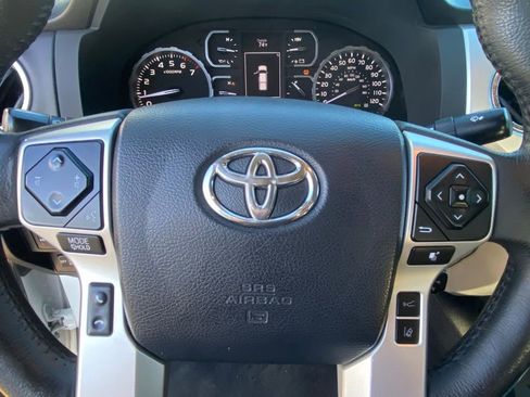 Used 2020 Toyota Tundra Limited w/ Limited Premium Package AWD/4WD image 17