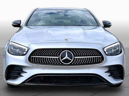 Used 2023 Mercedes-Benz E 350 Sedan image 4