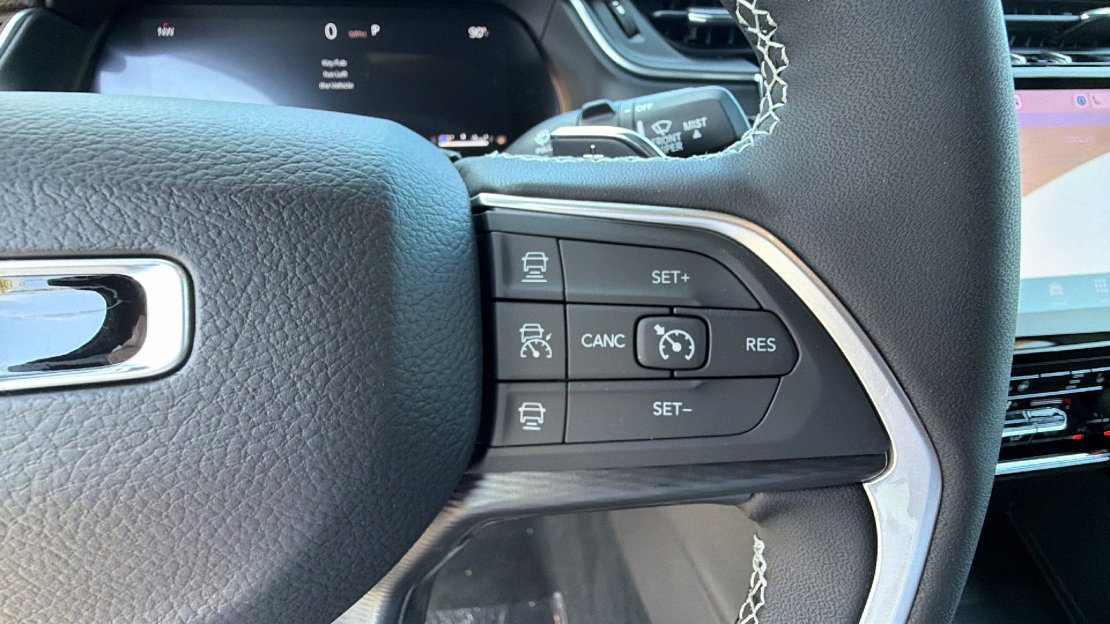 New 2027 Jeep Grand Cherokee Laredo X AWD/4WD image 22