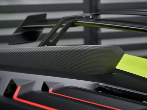 Used 2022 Lamborghini Huracan STO image 15