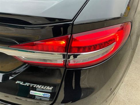 Used 2017 Ford Fusion Platinum image 20