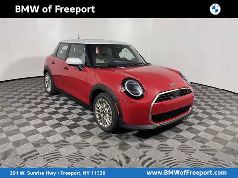Used 2025 MINI Cooper S image 1