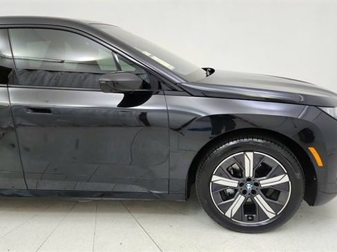 Used 2026 BMW iX xDrive45 image 7
