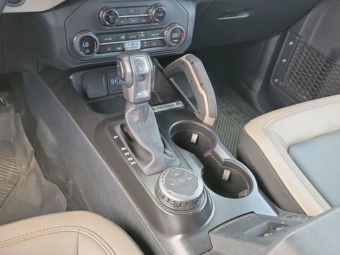 Used 2024 Ford Bronco Big Bend AWD/4WD image 17