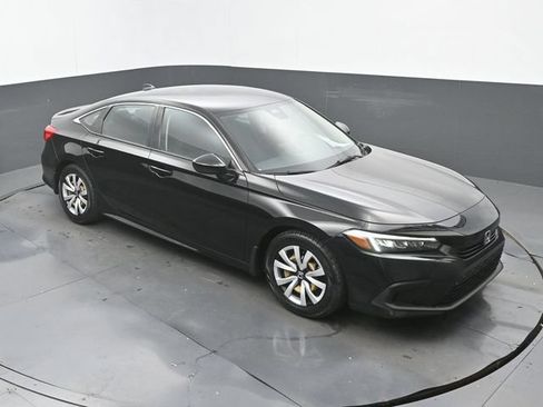 Used 2023 Honda Civic LX image 28