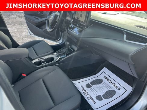Used 2023 Toyota Corolla LE image 30