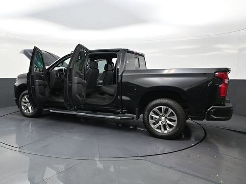 Used 2021 Chevrolet Silverado 1500 High Country RWD image 31