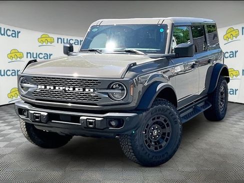 New 2026 Ford Bronco Badlands AWD/4WD image 17