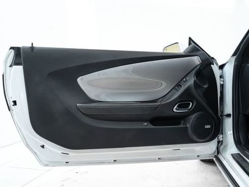 Used 2010 Chevrolet Camaro SS w/ RS Package image 17