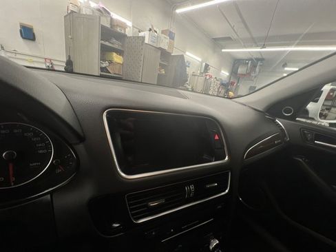 Used 2017 Audi Q5 2.0T Premium Plus w/ Technology Package image 20