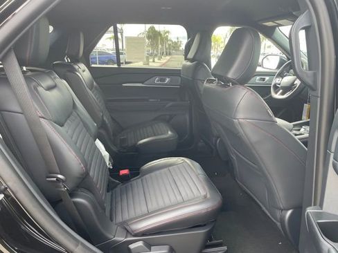 New 2026 Ford Explorer ST-Line w/ ST-Line Street Pack image 26
