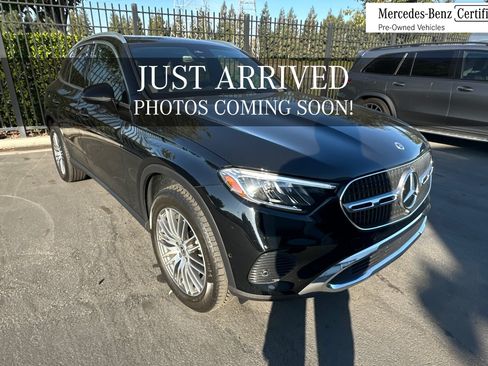 Used 2024 Mercedes-Benz GLC 300 4MATIC image 1