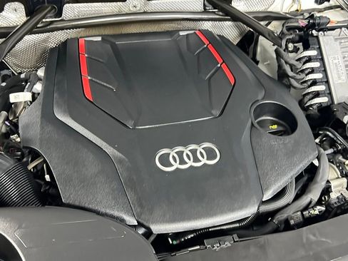 Used 2023 Audi SQ5 Prestige w/ Prestige Package image 36