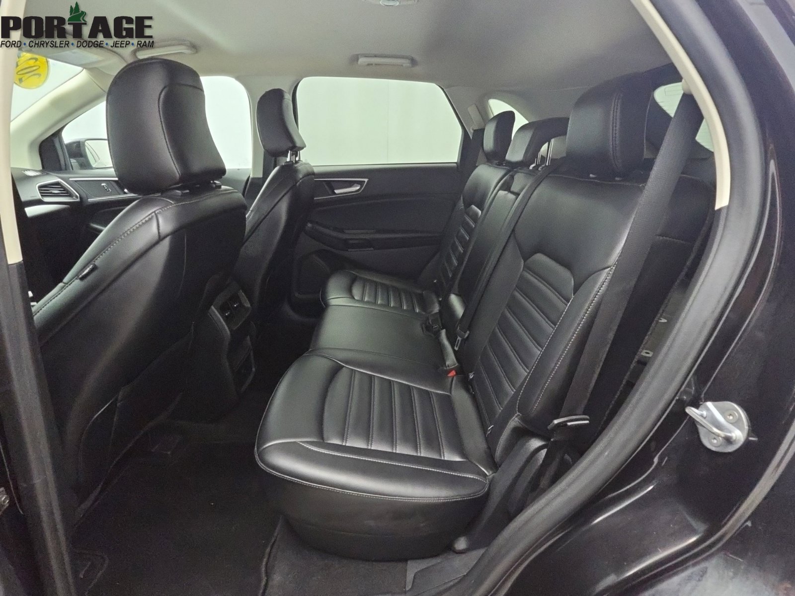 Used 2024 Ford Edge SEL AWD/4WD image 29