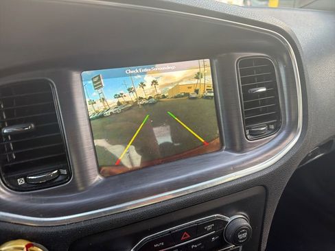 Used 2019 Dodge Charger GT RWD image 5