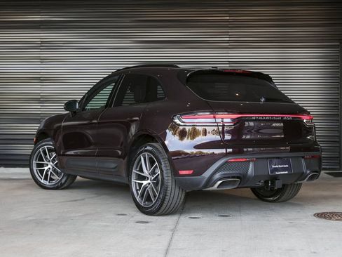New 2026 Porsche Macan AWD/4WD image 3