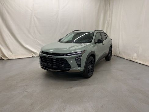 New 2026 Chevrolet Trax ACTIV w/ Driver Confidence Package FWD image 2